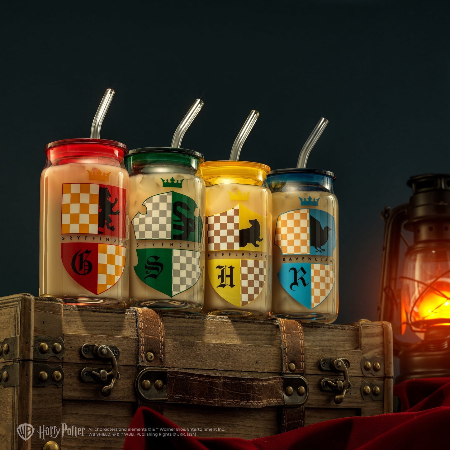 Harry Potter House Crests Tumbler Glasses with Lids, 16-Ounce, Set of 4