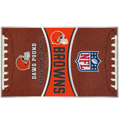 Cleveland Browns 18 ounce vacuum insulated stainless steel team tumbler with Gameball graphic wrap